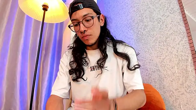 Enzo rey online show from 03/03/26, 09:21