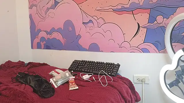 Caroline hernandes online show from 06/03/26, 01:46