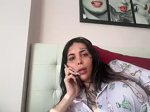 Isalaurensstar online show from 04/07/26, 07:09