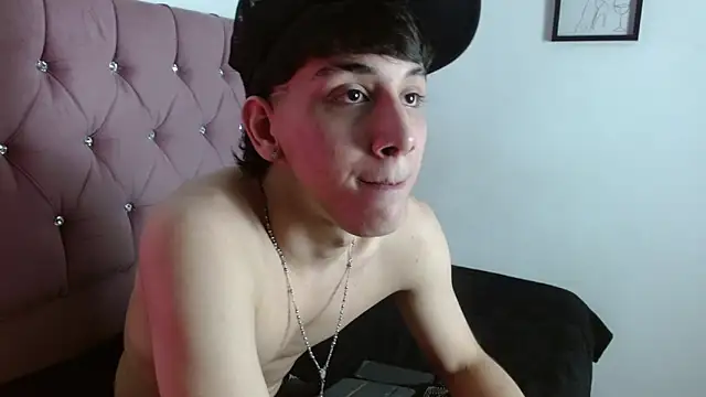 Snapshot of eros_mds chatting on 03/04/26, 02:45 eros mds online show from 03/04/26, 02:45