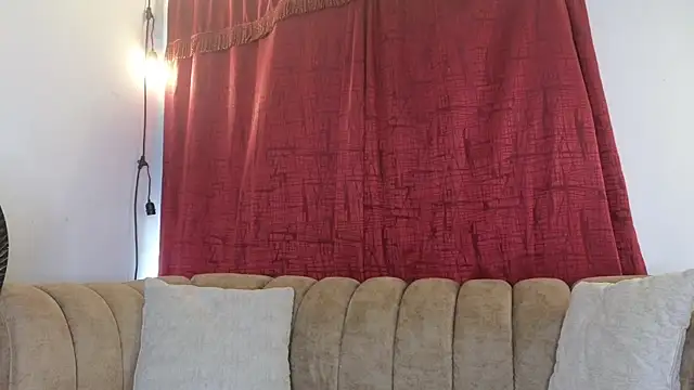 ahnaysexx online show from 04/13/26, 07:08