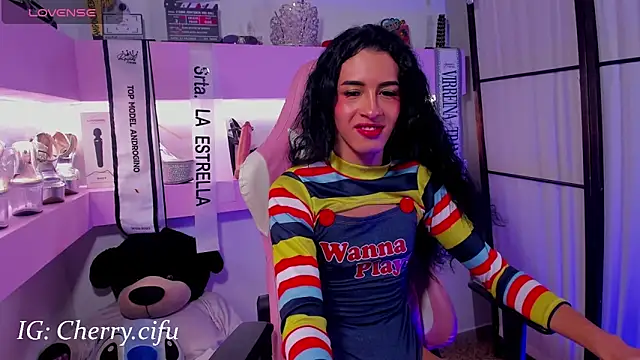 CherrySeraphine1 online show from 04/14/26, 06:41