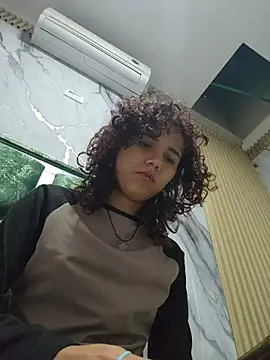 Isabella Stark online show from 04/06/26, 11:55