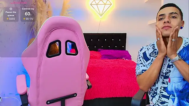 Ariatna Andy online show from 03/25/26, 10:16