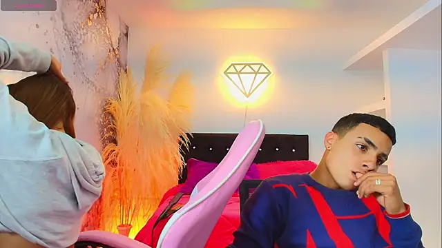 Ariatna Andy online show from 04/11/26, 08:46