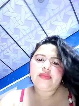 Snapshot of violetapeeveet chatting on 06/19/26, 12:53 violetapeeveet online show from 06/19/26, 12:53