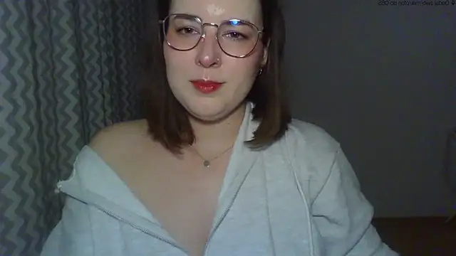 ClaraHard online show from 05/08/26, 08:25