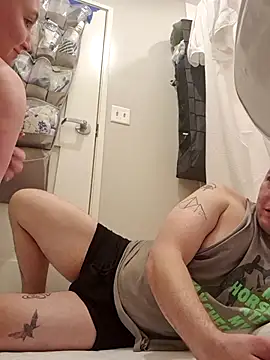 luckilyfound4 online show from 04/20/26, 01:30