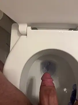 Snapshot of sexymodern chatting on 03/04/26, 04:18 sexymodern online show from 03/04/26, 04:18