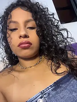 AmeliaAndersson online show from 05/07/26, 07:25