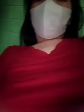 lucie mehott19 online show from 03/05/26, 04:19