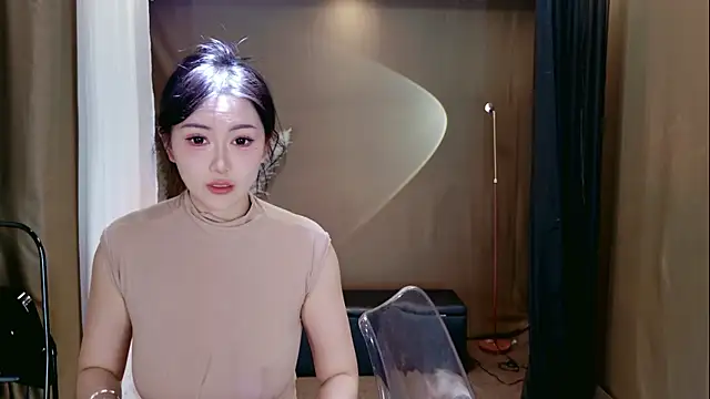 Banana-Milk69 online show from 06/08/26, 01:20