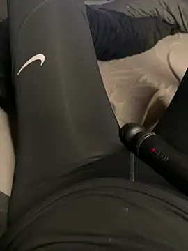 aleexii s online show from 04/23/26, 07:05