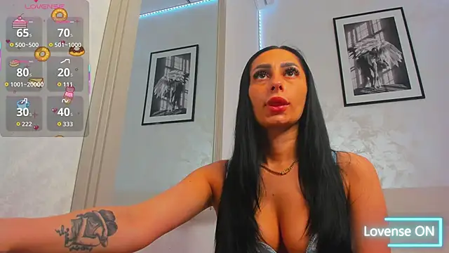 ZeynepX online show from 04/20/26, 03:20