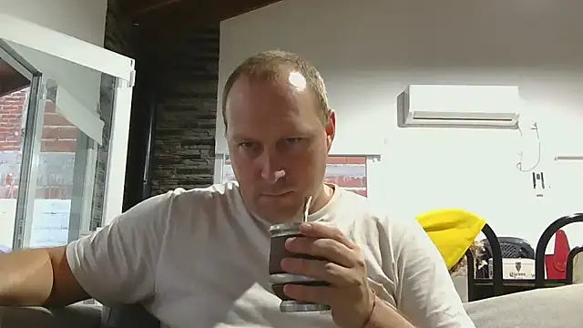 lustonfan online show from 03/28/26, 09:47