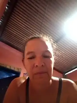 Snapshot of anchely chatting on 03/04/26, 07:42 anchely online show from 03/04/26, 07:42