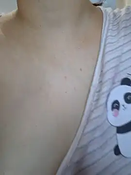 Emi hot1 online show from 03/21/26, 11:04