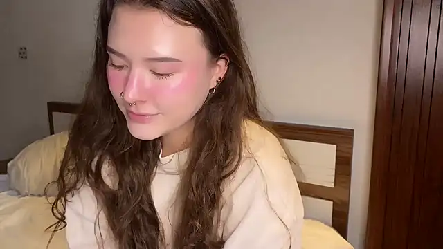 KristieKitty online show from 05/06/26, 01:25