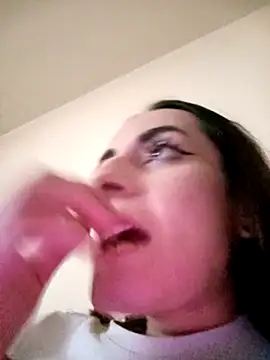 chiara-mario online show from 04/29/26, 03:16