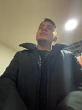 OliverTabordaa online show from 04/06/26, 05:36