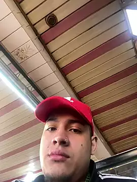 OliverTabordaa online show from 04/12/26, 01:05