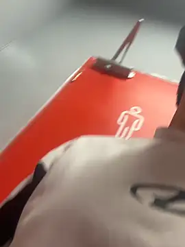 OliverTabordaa online show from 04/16/26, 09:50