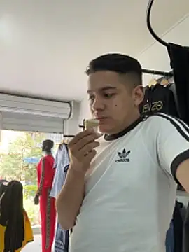 OliverTabordaa online show from 04/23/26, 06:10