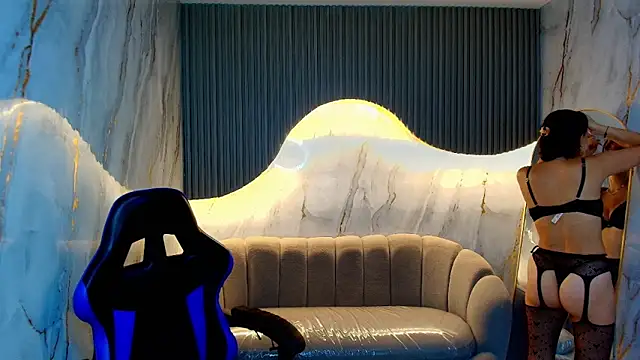 candy sky r online show from 03/28/26, 03:06