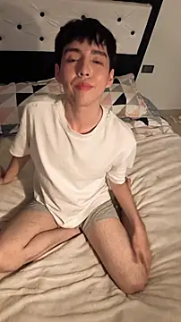 Lucca  555 online show from 04/16/26, 11:40