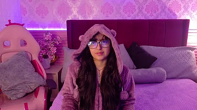 Jade rous online show from 04/27/26, 11:52