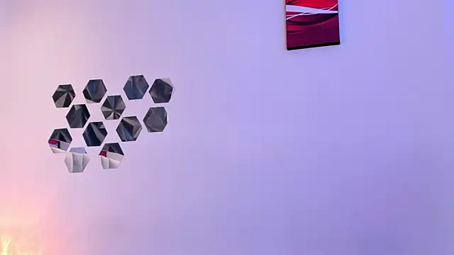 Katijis online show from 04/22/26, 07:04