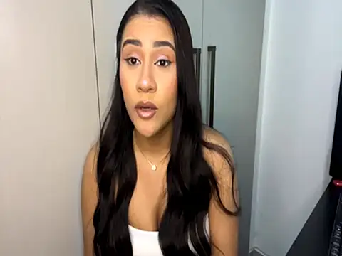 Snapshot of KandyTadiello chatting on 03/13/26, 09:21 KandyTadiello online show from 03/13/26, 09:21