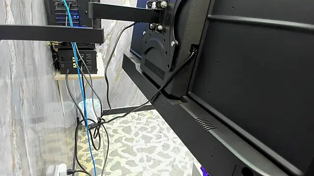 Milf Drip online show from 04/06/26, 12:39