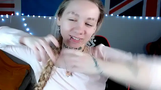 Nica Kawaii online show from 03/19/26, 06:06