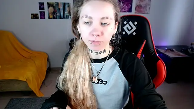 Nica Kawaii online show from 03/31/26, 08:04