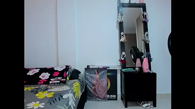 leilani X online show from 05/04/26, 02:57