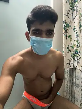 Snapshot of BombaySam78 chatting on 06/18/26, 01:15 BombaySam78 online show from 06/18/26, 01:15