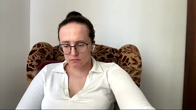 SofiaTease online show from 04/01/26, 01:41