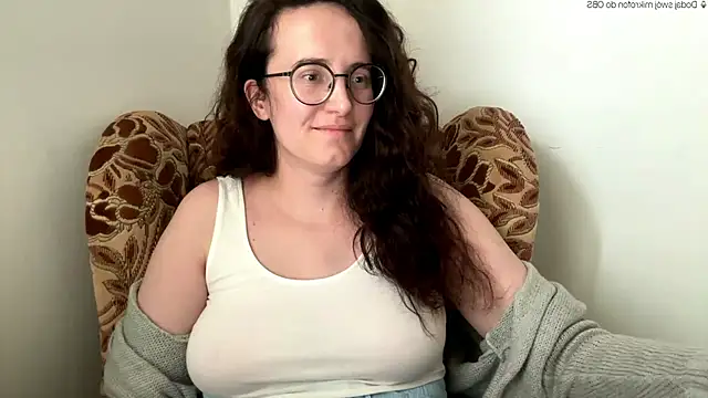 Snapshot of SofiaTease chatting on 06/01/26, 01:24 SofiaTease online show from 06/01/26, 01:24