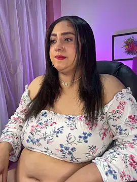 Selenee23 online show from 04/14/26, 11:27