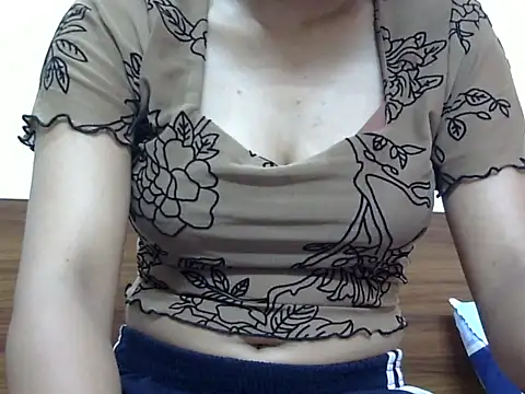 kAVYA 05 online show from 07/27/26, 04:41