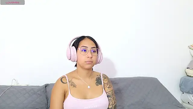 vanessaadol online show from 07/01/26, 10:50