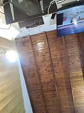 Snapshot of Badwolf818_ chatting on 03/06/26, 09:00 Badwolf818 online show from 03/06/26, 09:00