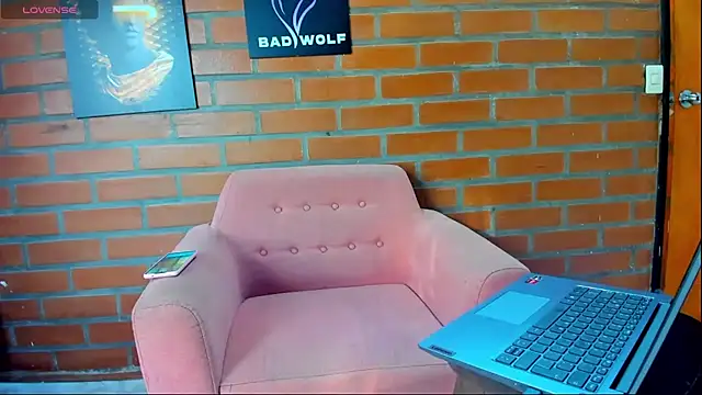 Badwolf818  online show from 04/22/26, 12:18