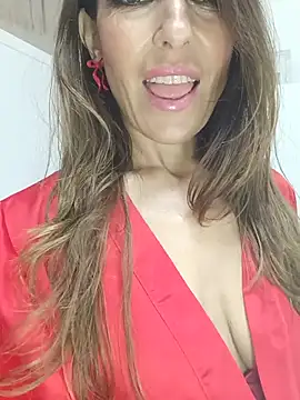 Snapshot of ChiaraFerraro chatting on 05/15/26, 06:53 ChiaraFerraro online show from 05/15/26, 06:53