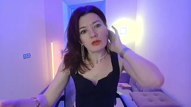 Bonnie Naughtyy online show from 04/25/26, 04:37