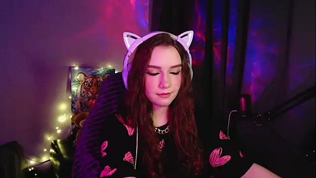 Celia Sensual  online show from 04/17/26, 06:44