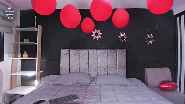 TylerCross  online show from 04/26/26, 07:55