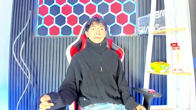 Cristopher Wild online show from 04/12/26, 08:03