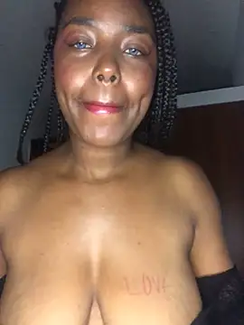 almaseductora online show from 04/22/26, 10:06